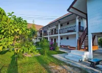 Riverside Garden Hostel