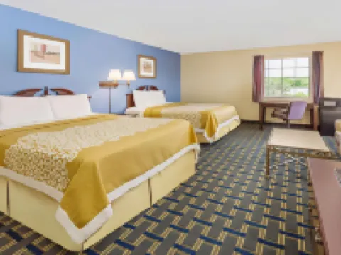 普利茅斯温德姆戴斯酒店 馬歇爾縣酒店