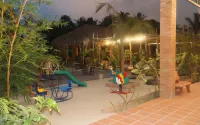 Bau Bi Mini Farmstay Mekong - Tien Giang Hotels in Châu Thành District
