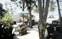 Nakara Residence Hotels in Ang Thong