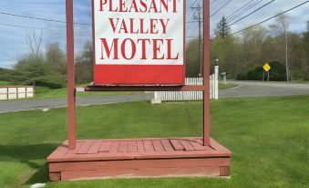 Pleasant Valley Motel West Stockbridge