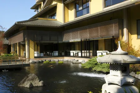 Sumiyoshi-kan, Izu Nagaoka Onsen Отели в г. Идзунокуни