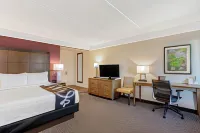 La Quinta Inn & Suites by Wyndham Panama City Hotel dekat Carl Gray Park