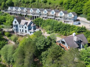 Ewyn Y Don - 2 Bedroom Apartment - Pendine