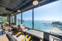 Yeosu le Paradis Ocean View Spa Pension