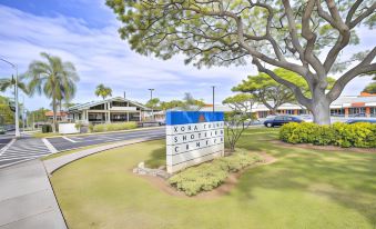 Sunny Central Condo Lanai and Community Pool Access