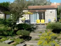 Hôtel Île de Lumière Hotels in Saint-Pierre-d'Oléron