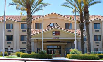 Best Western Plus Lake Elsinore Inn  Suites