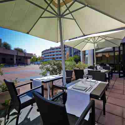 Kyriad Prestige Clermont-Ferrand Dining/Meeting Rooms