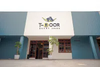 T-Door Guest House Hotel dekat Sekolah Tinggi Filsafat Teologi Widya Sasana