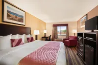 Baymont by Wyndham Anderson Hotels in Anderson
