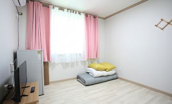 Yangyang Blue Sea Pension & B&B