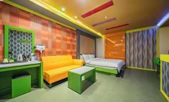 Donghae 372C Self Check-in Motel