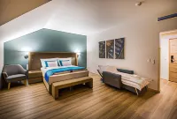 Kistücsök Food & Room