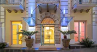 Piccolo Grand Hotel Các khách sạn ở 