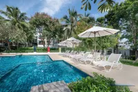 Simantra Private Villas - Infinity Pools
