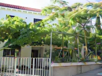 Guest House Kola Hotels in Slano