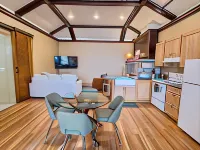 Peach Street Inn by WanderLodges Các khách sạn ở Medford