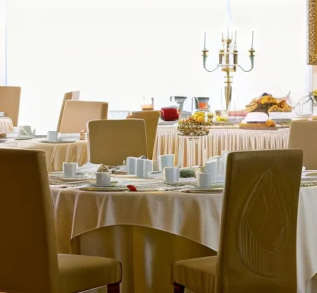 Mini Palace Hotel