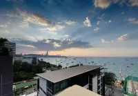 Deep Blue Z10 Hotels in Pattaya