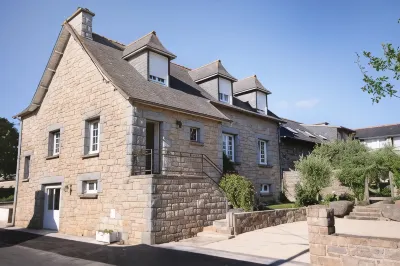 Il était une fois à l'Ouest Hôtels à : Lamballe