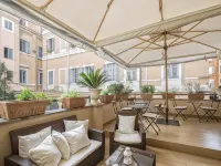 Little Queen Suite Hotels in der Nähe von Largo di Torre Argentina