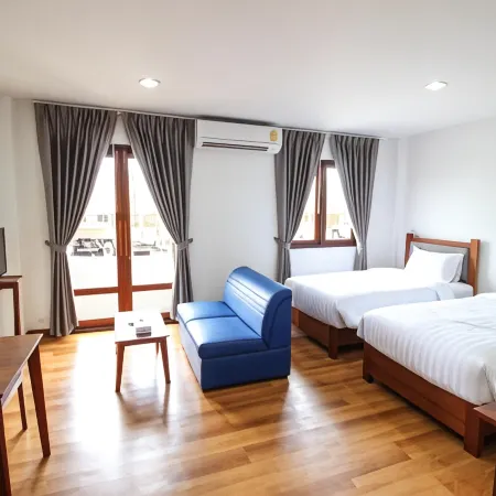 Tai-Shan Suites