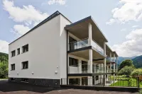 Apartment Near the Mountain Railway