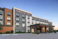 Hampton Inn & Suites Orangeville, ON Hotels in Erin