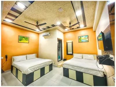 Hotel Pragati Heights Hôtels à : Radha Kund