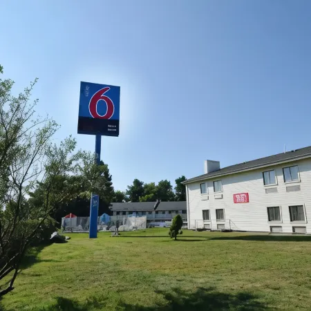 Motel 6 Nashua, NH - North Hotels in Nashua