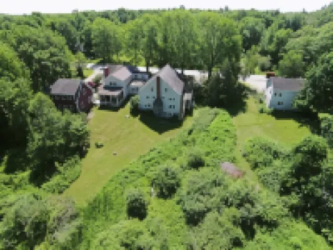 Hawks House Inn Hotels in Lincoln County