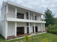 The Local Are Guling Hotels in Tumpak