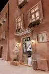 Madame Hortense - Bathtub