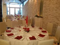 拉豐特戴拉斯託雷酒店 伊塞爾尼亞省酒店