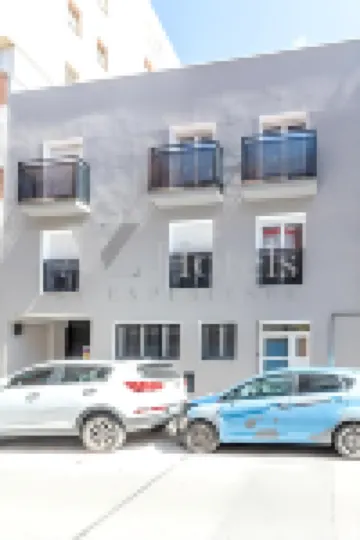 Ayz Villegas - Auto Check-in Property Hotels near El Mirador