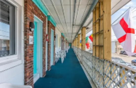 The Crest - Hampton Beach