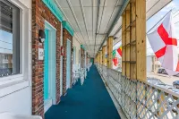 The Crest - Hampton Beach Hotels in Hampton Beach