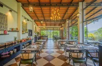 Flora Vythiri Resort - breakfast