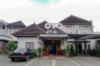 Hotel O Guest House Amalia Malang Hotel dekat Perpustakaan UM