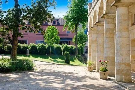 Hotel Restaurant des Thermes Отели в г. Ларок-Сен-Сернен