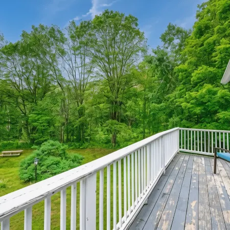 Mountain Treasure Bed and Breakfast