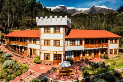 Copacabaña Lodge Hotels in 