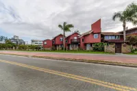 Lindo condomínio em Meio à Natureza em Bombinhas Vle