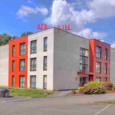 Hotel & Aparthotel Casteau Resort Mons Soignies Hotel Exterior
