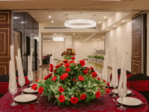 Playotel Premier Guna Hotels in Guna