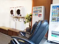 露櫻酒店小山店 - 停車場