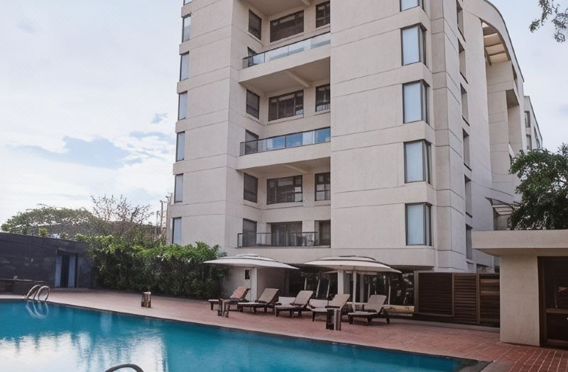 Oakwood Residence Naylor Road Pune photo 3