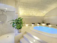 Hôtel de Sèze & Spa Bordeaux Centre Hotels near CIVB