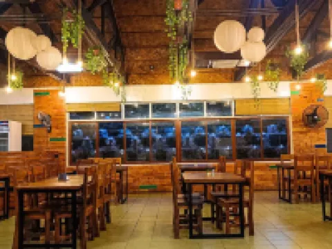 Caliraya Ecoville Recreation and Farm Resort Hoteles en Lumban